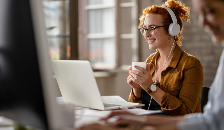 happy-female-entrepreneur
